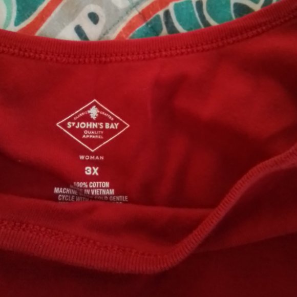 Two St John's Bay womens crew neck plus size long sleeve tees. Excellent cond - Picture 2 of 4